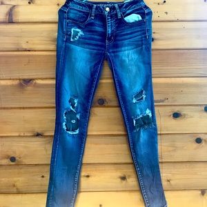 American eagle denim jeans- skinny-ripped